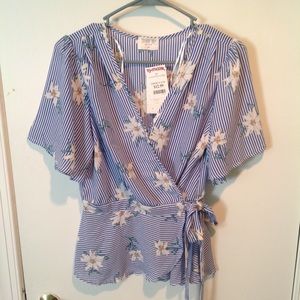 Wrap style floral blouse